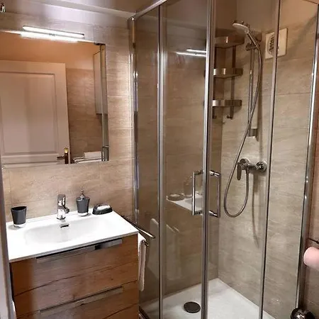 2p - Terrasse - Parking - Διαμέρισμα *