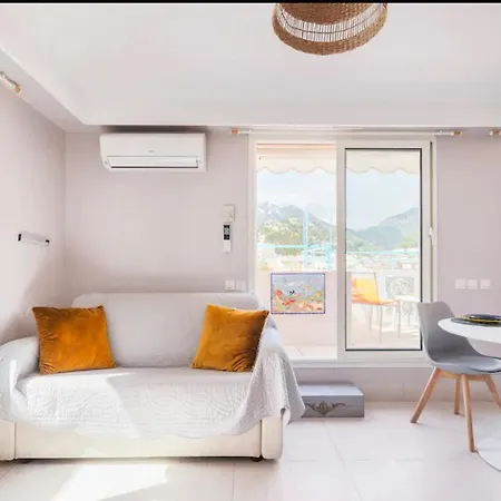 2p - Terrasse - Parking - *